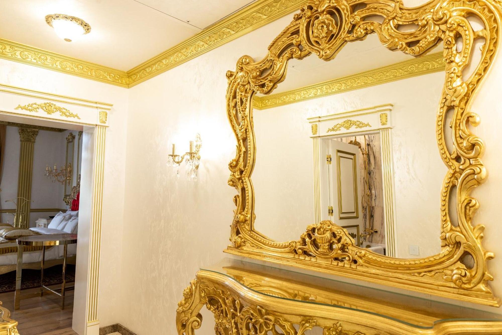 Royal Palace Luxury Hotel And Spa Khmelʼnytsʼkyy Pokoj fotografie