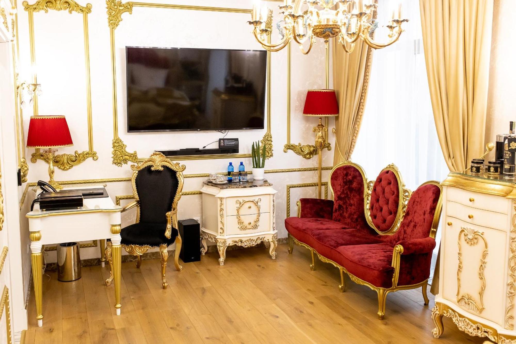 Royal Palace Luxury Hotel And Spa Khmelʼnytsʼkyy Pokoj fotografie