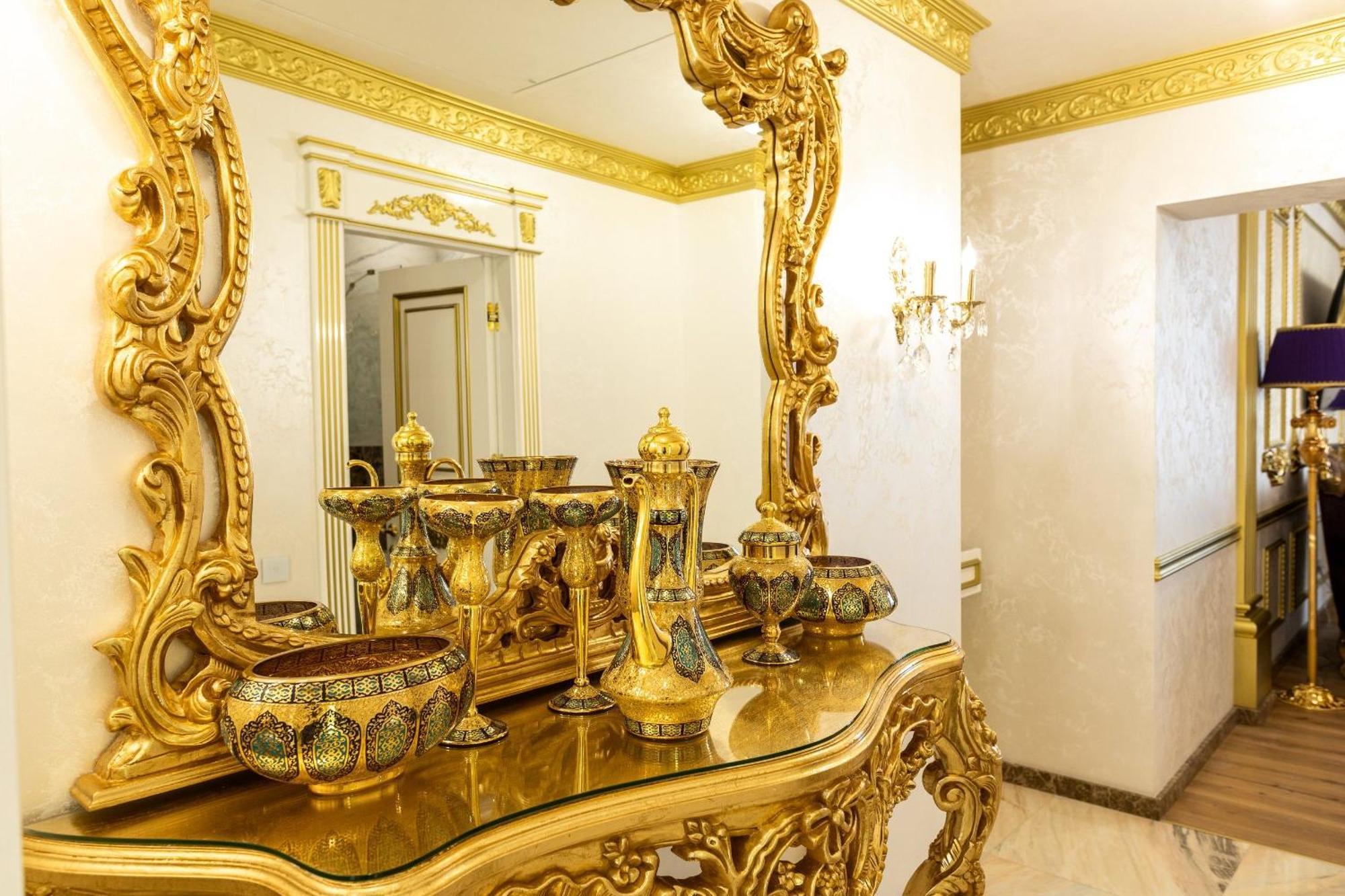 Royal Palace Luxury Hotel And Spa Khmelʼnytsʼkyy Pokoj fotografie