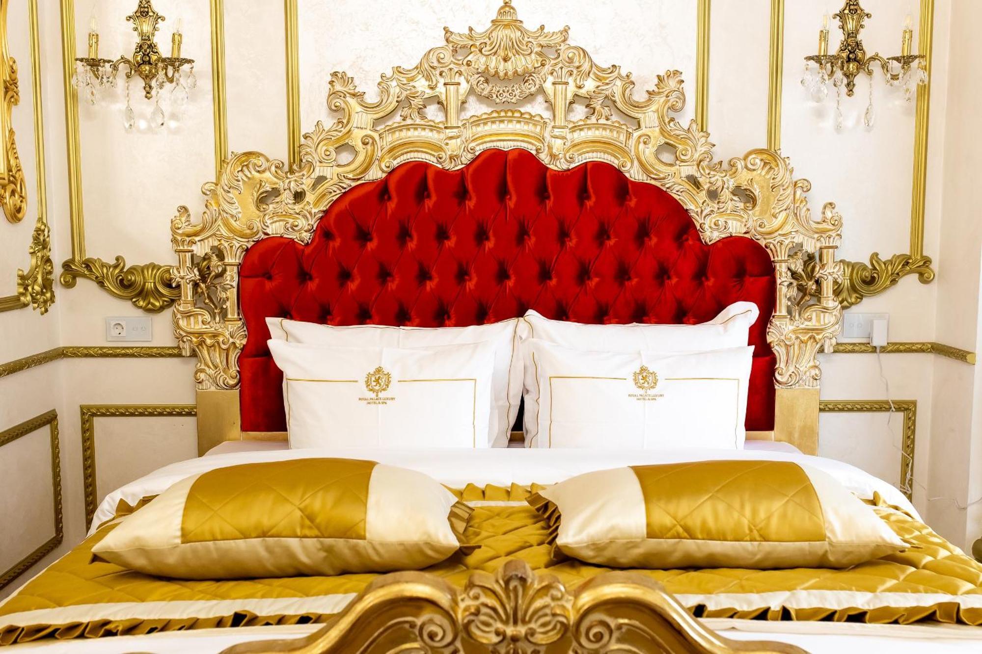 Royal Palace Luxury Hotel And Spa Khmelʼnytsʼkyy Pokoj fotografie